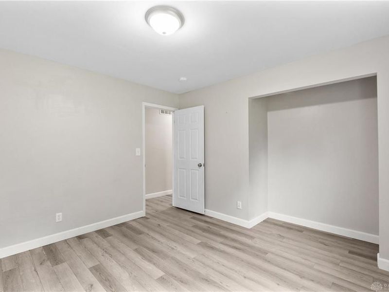 1153 King Richard Parkway, Dayton, OH 45449 Photo 18