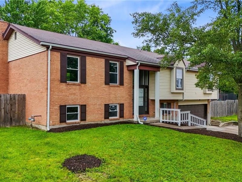 1153 King Richard Parkway, Dayton, OH 45449 Photo 3