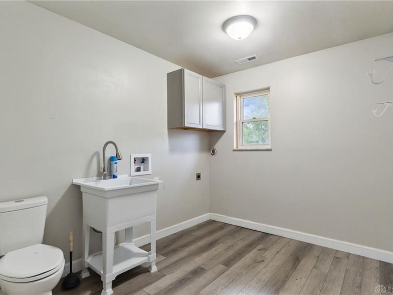 1153 King Richard Parkway, Dayton, OH 45449 Photo 35