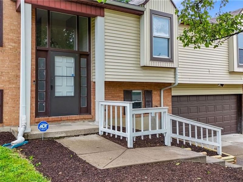 1153 King Richard Parkway, Dayton, OH 45449 Photo 4