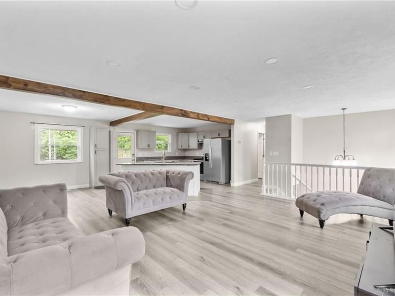 1153 King Richard Parkway, Dayton, OH 45449 Photo 7