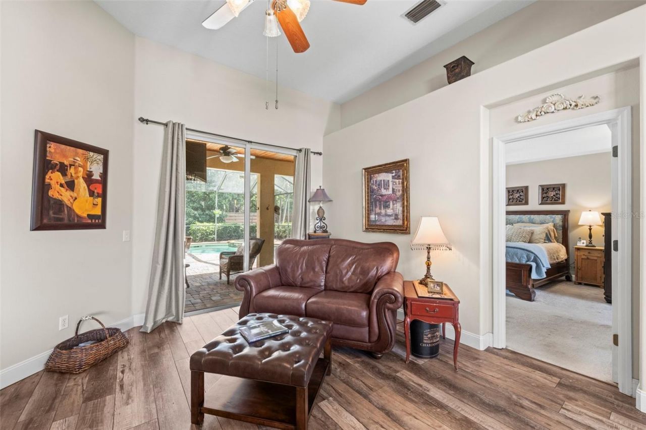 743 Stonecrest Drive, Sarasota, FL 34232 Photo