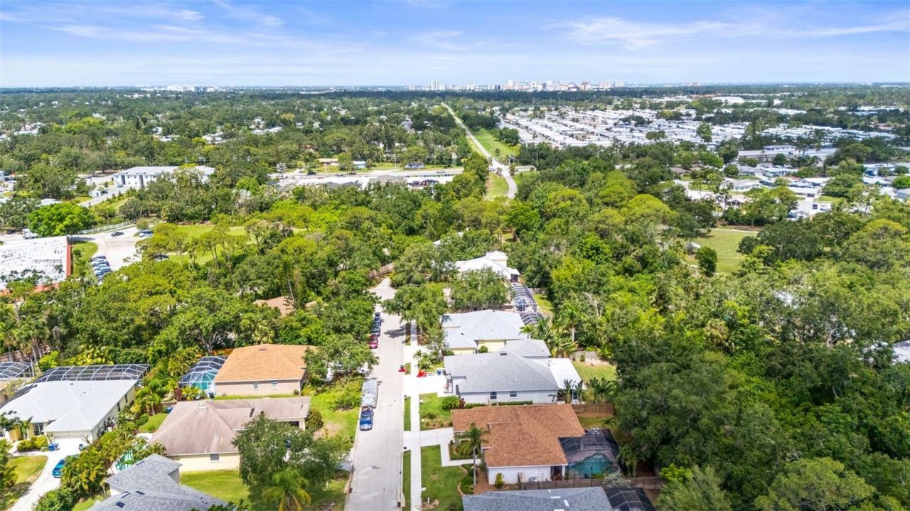 743 Stonecrest Drive, Sarasota, FL 34232 Photo