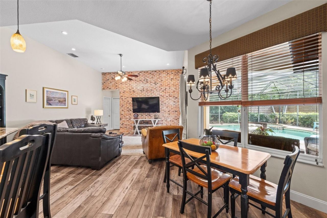 743 Stonecrest Drive, Sarasota, FL 34232 Photo