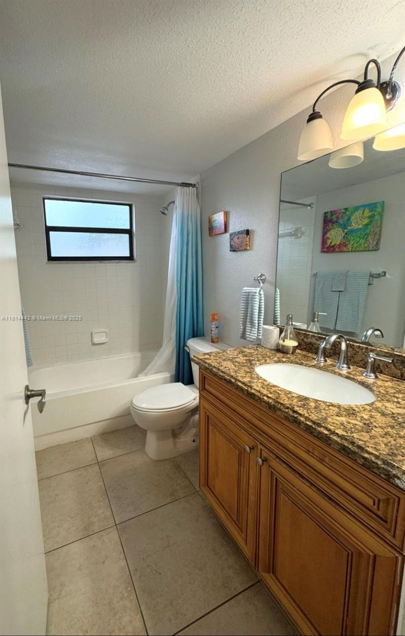 1484 Lake Crystal Dr, Unit E, West Palm Beach, FL 33411 Photo