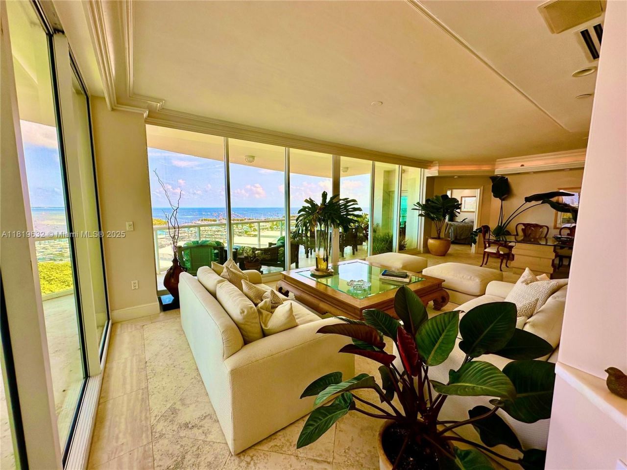 2645 S Bayshore Dr, Unit 1403, Miami, FL 33133 Photo