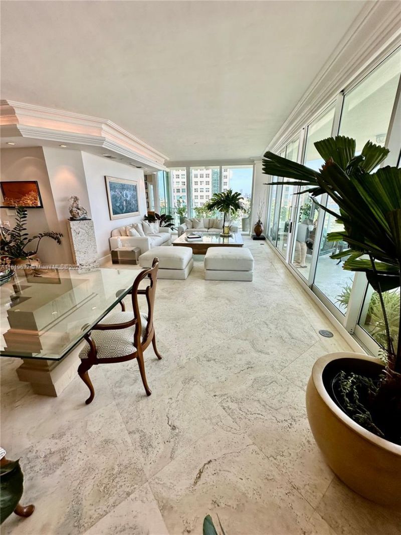 2645 S Bayshore Dr, Unit 1403, Miami, FL 33133 Photo