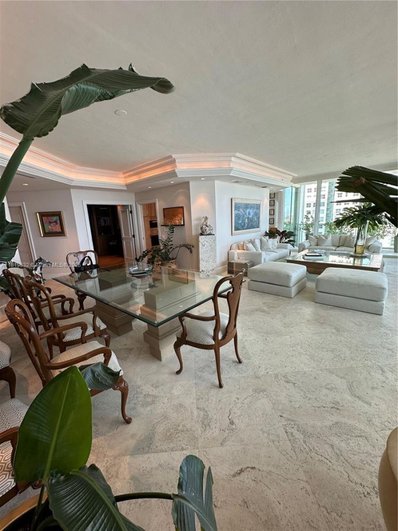 2645 S Bayshore Dr, Unit 1403, Miami, FL 33133 Photo