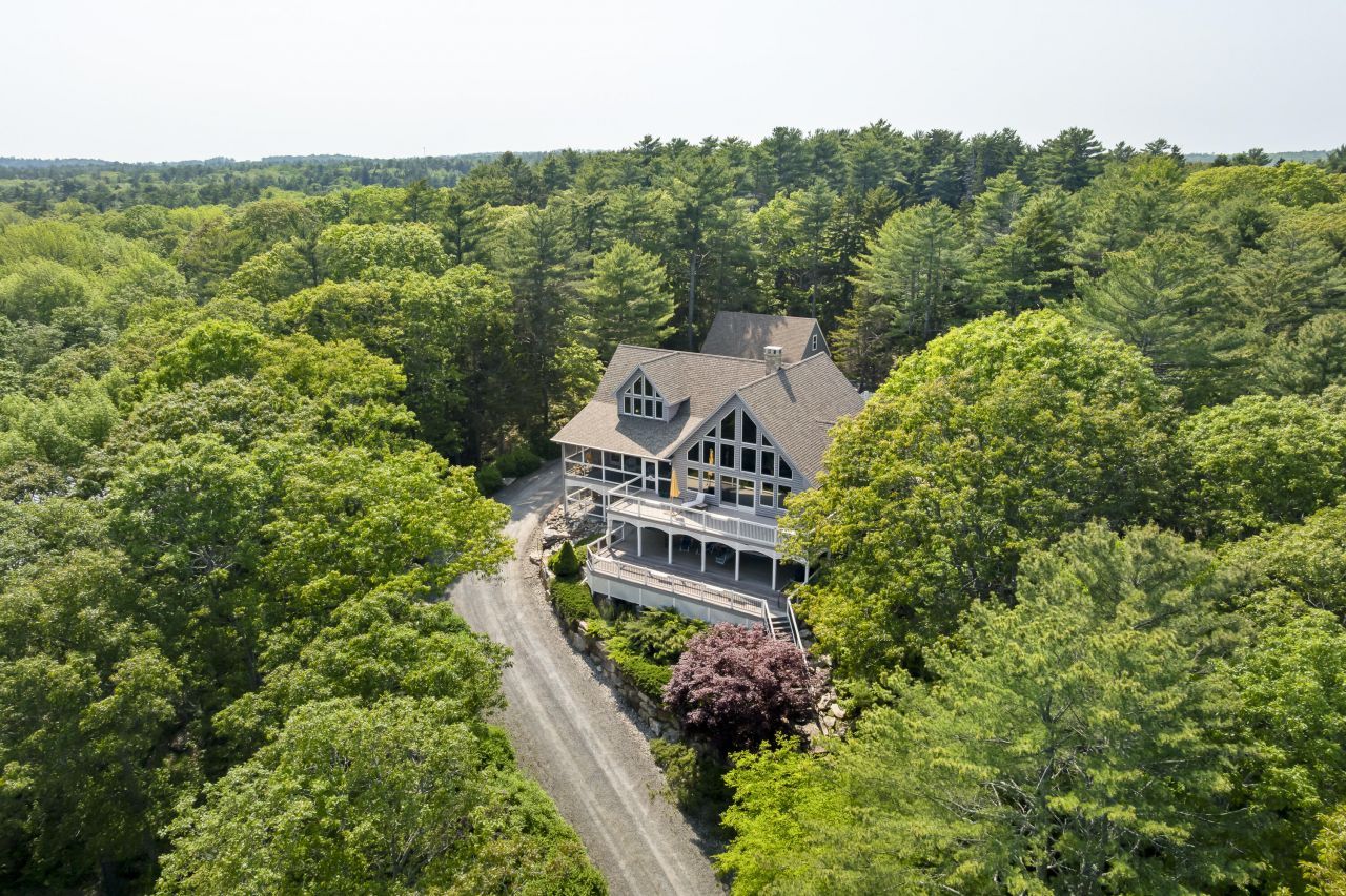 86 Firth Drive, Boothbay, ME 04537 Main Photo