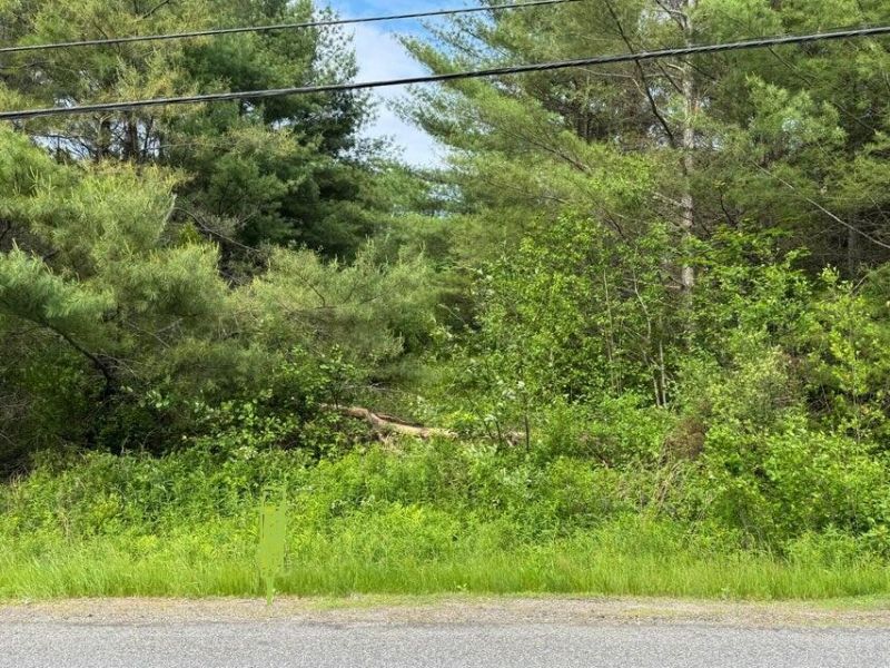 2881 North Belfast Avenue, Augusta, ME 04330 Main Photo