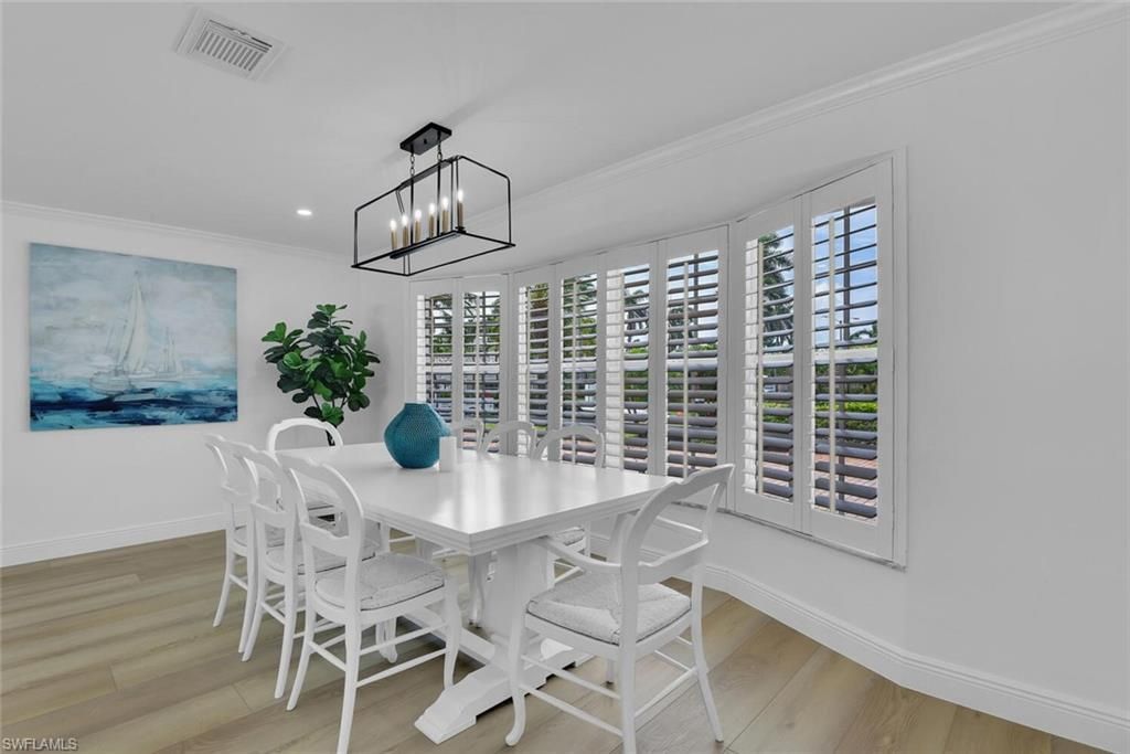 740 Park Shore Dr, Naples, FL 34103 Photo