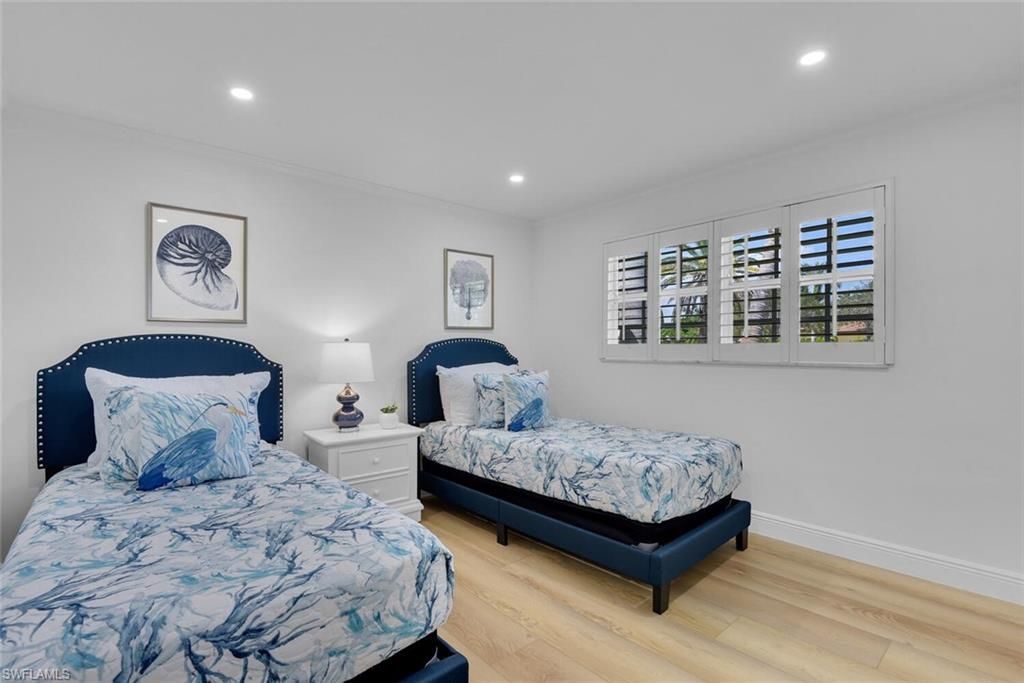 740 Park Shore Dr, Naples, FL 34103 Photo