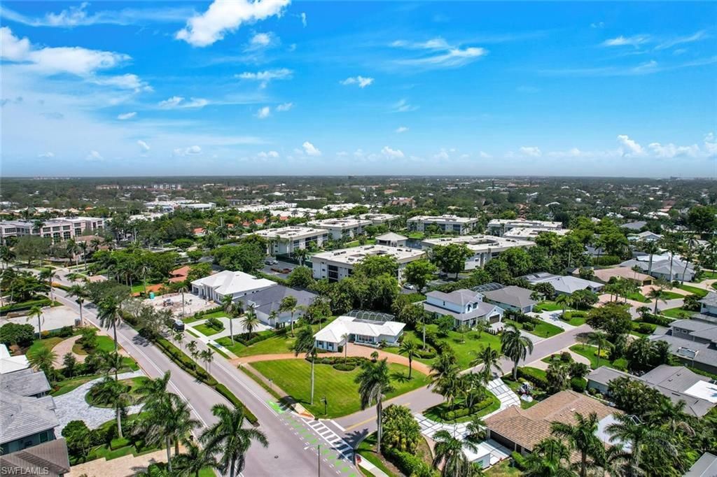 740 Park Shore Dr, Naples, FL 34103 Photo