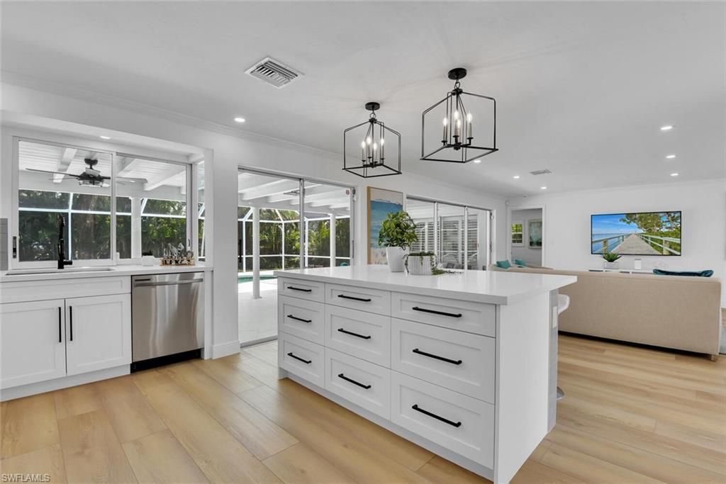 740 Park Shore Dr, Naples, FL 34103 Photo