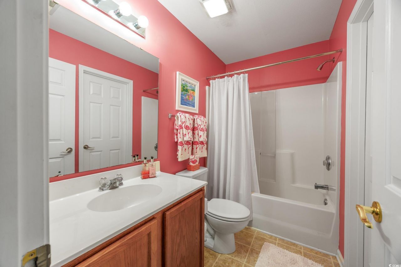 265 Connemara Dr. Photo 20