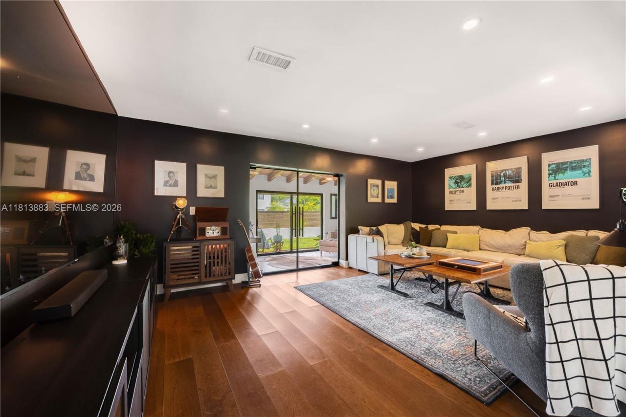 9670 SW 96th Ct, Miami, FL 33176 Photo