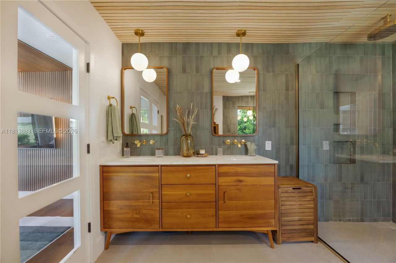 9670 SW 96th Ct, Miami, FL 33176 Photo