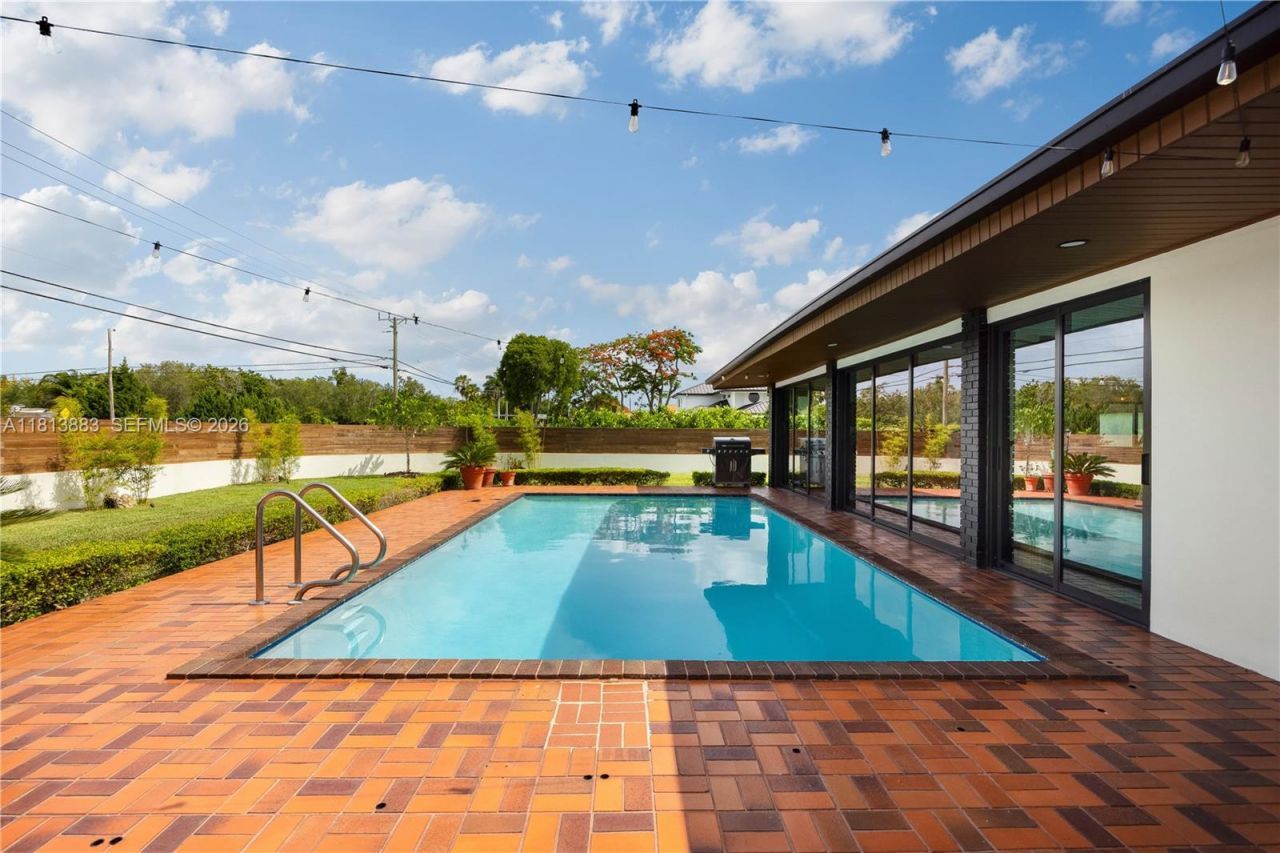 9670 SW 96th Ct, Miami, FL 33176 Photo