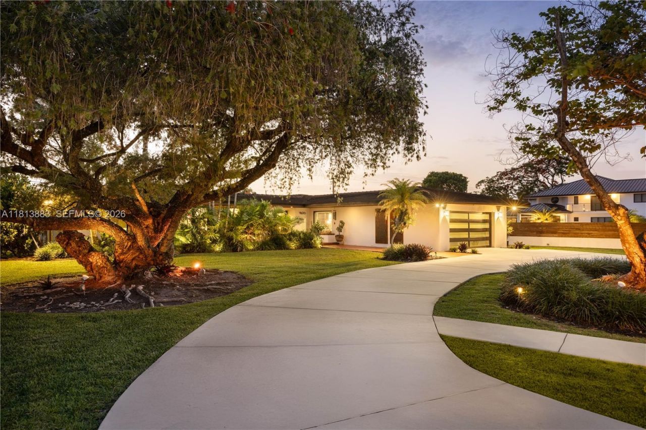 9670 SW 96th Ct, Miami, FL 33176 Photo