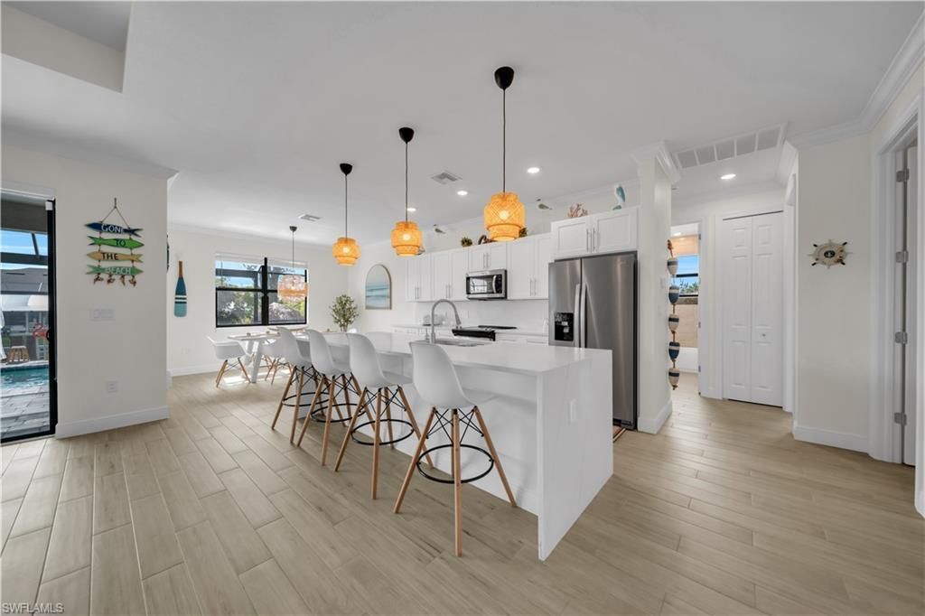 2518 SW 17th Ave, Cape Coral, FL 33914 Photo