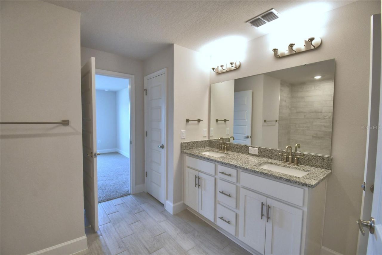 5409 Waterside Drive, Auburndale, FL 33823 Photo