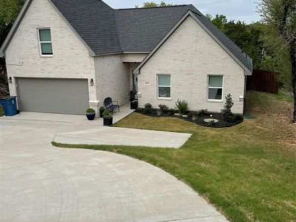 2612 Houston Court, Granbury, TX 76048