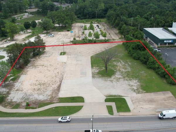 1810 State Hwy. 76, Branson, MO 65616