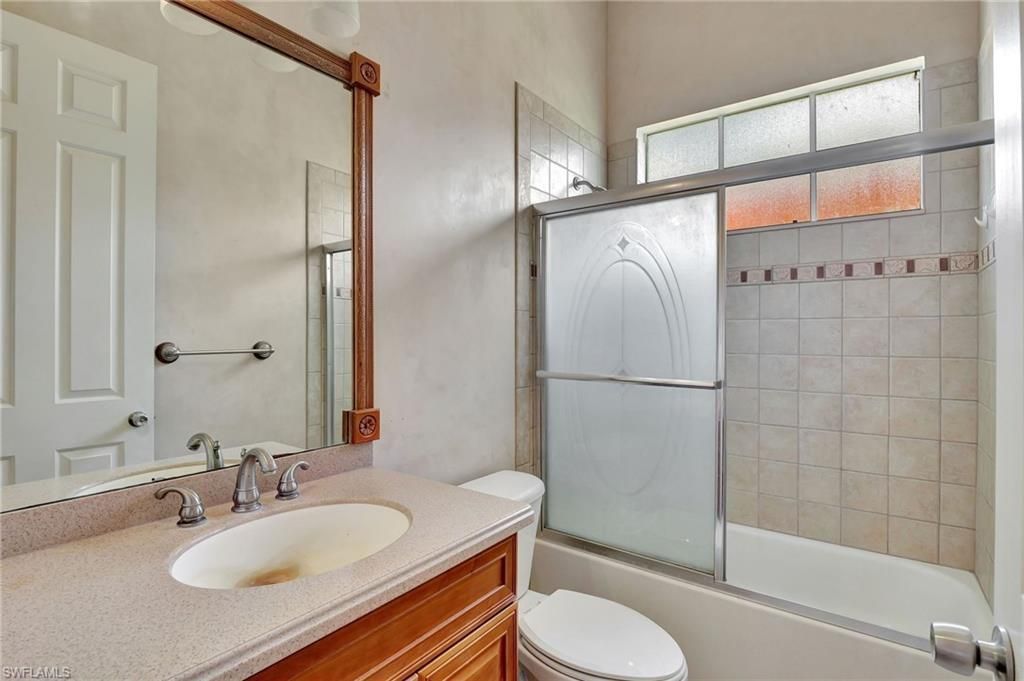 680 Mirror Lakes Ct, Lehigh Acres, FL 33974 Photo