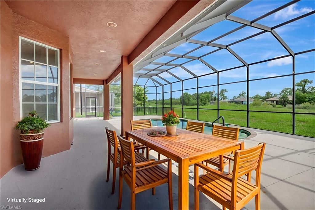 680 Mirror Lakes Ct, Lehigh Acres, FL 33974 Photo