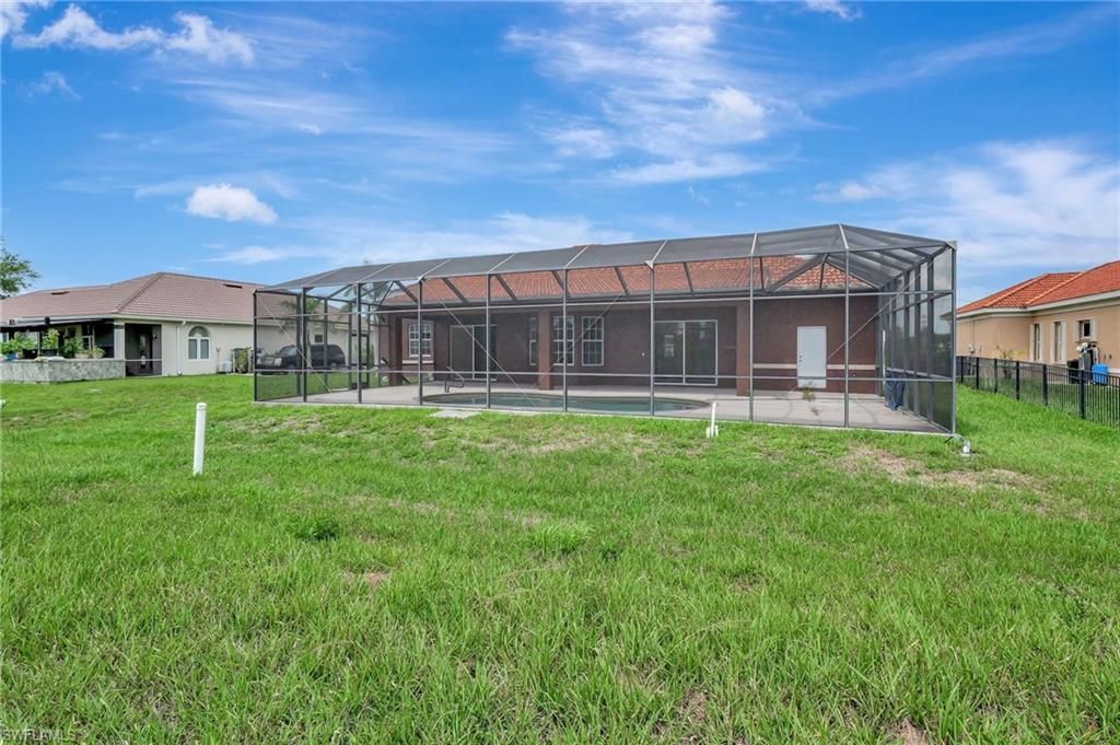 680 Mirror Lakes Ct, Lehigh Acres, FL 33974 Photo