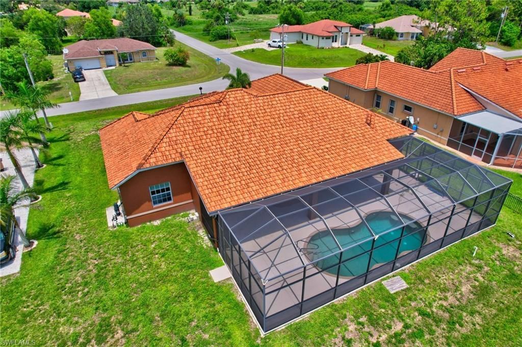 680 Mirror Lakes Ct, Lehigh Acres, FL 33974 Photo