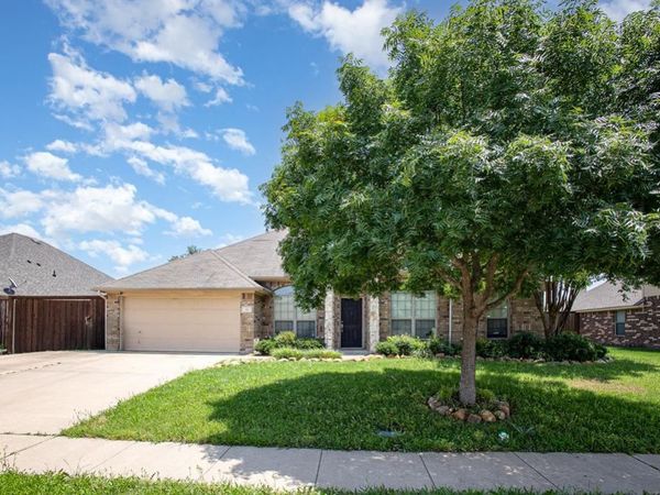 103 Haymeadow Drive, Crandall, TX 75114