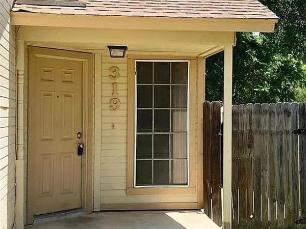 319 GREENLAWN BLVD, Round Rock, TX 78664