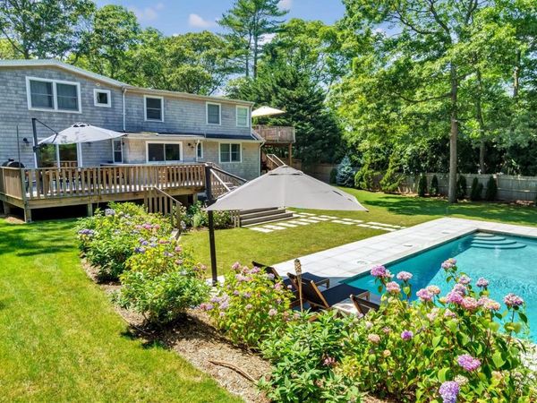 18 Bay View Road, Southampton, NY 11968