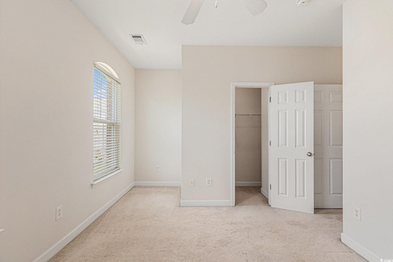 750 Howard Ave. Photo 21