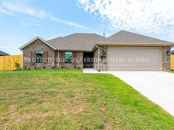 238 Pennsylvania Avenue, Farmington, AR 72730