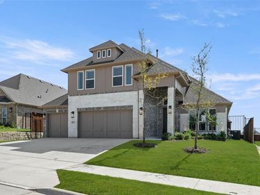 10012 La Frontera Drive, Fort Worth, TX 76179