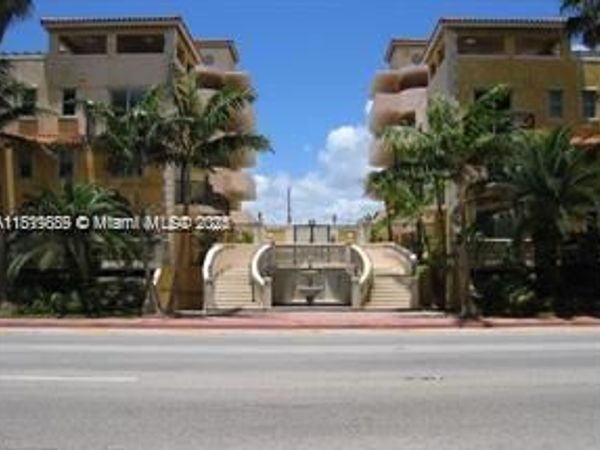 8888 Collins Ave, Unit 318, Surfside, FL 33154
