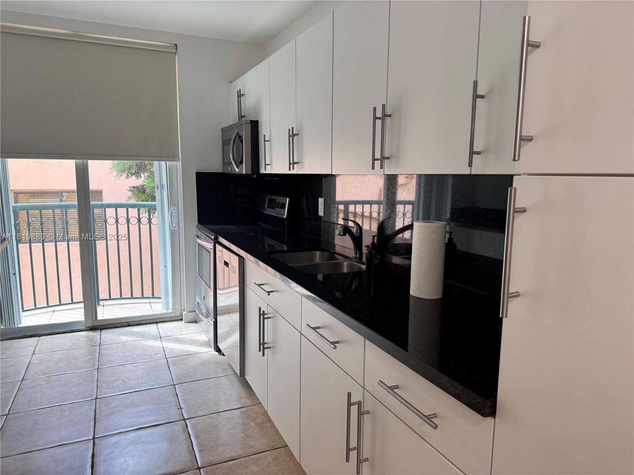 8888 Collins Ave, Unit 318, Surfside, FL 33154 Photo