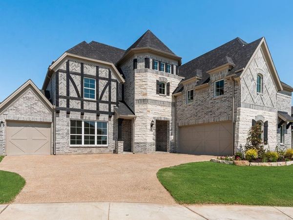 1706 Cedar Bluff Parkway, Mansfield, TX 76063