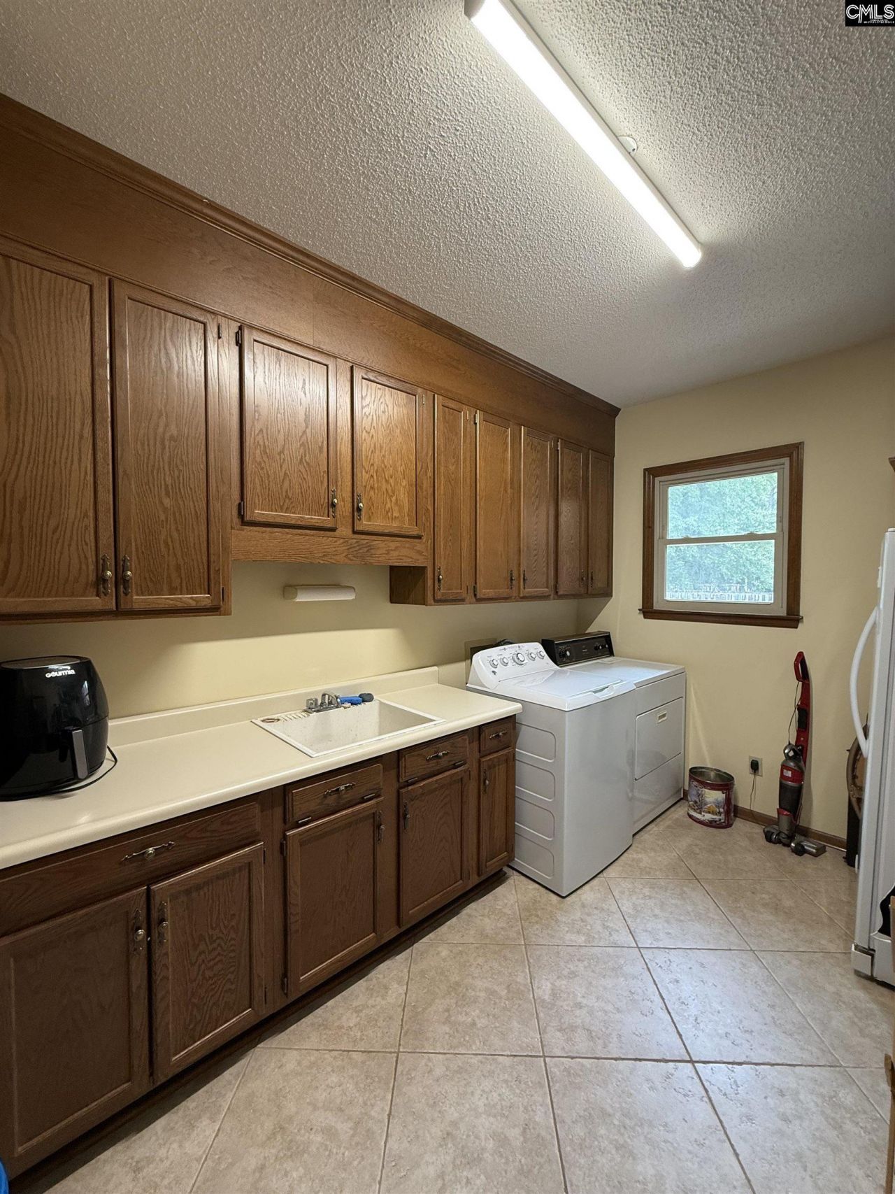 3270 Winchester Lane Photo 10