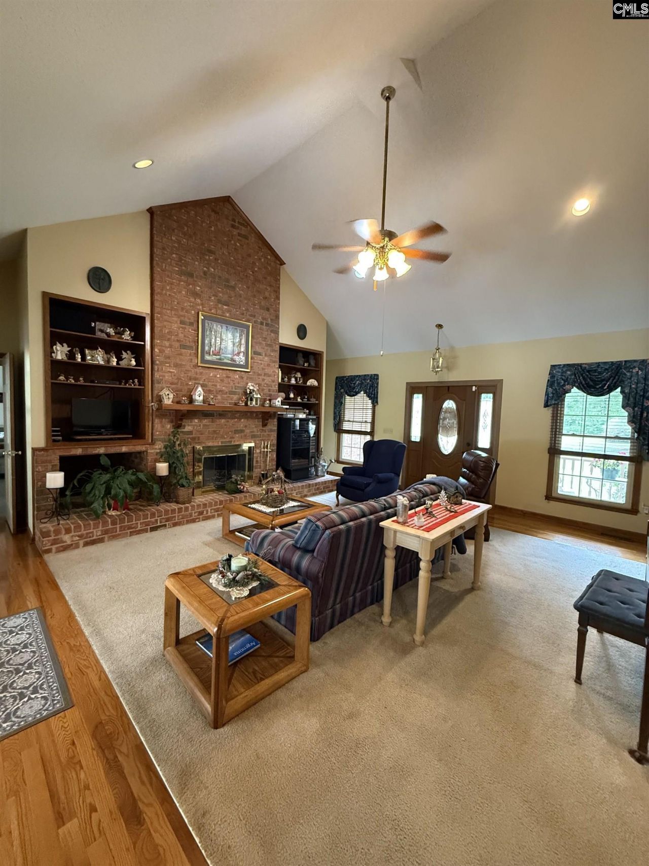 3270 Winchester Lane Photo 4