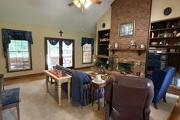 3270 Winchester Lane photo 4