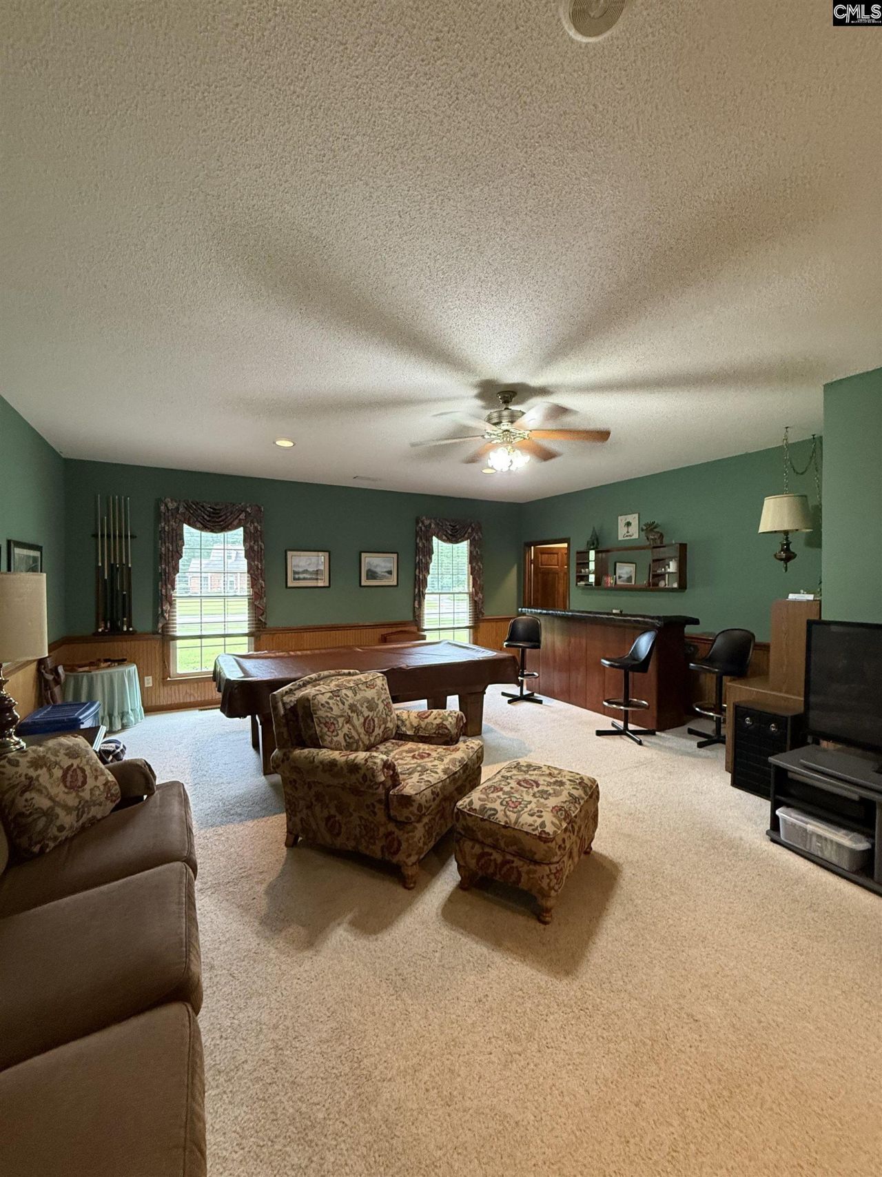 3270 Winchester Lane Photo 6