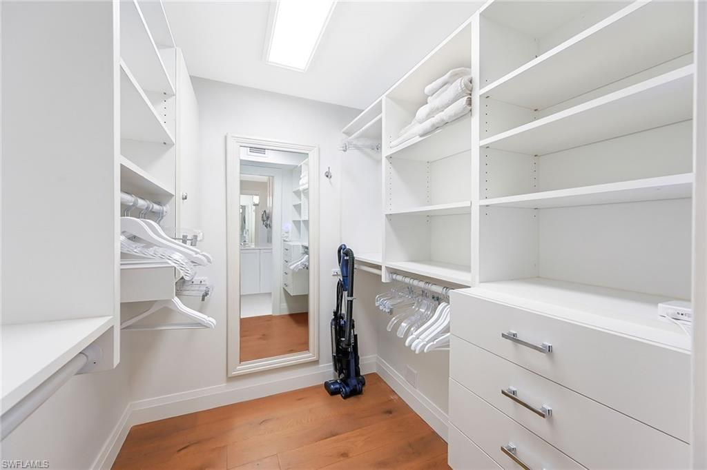 250 7th Ave S, Unit 207, Naples, FL 34102 Photo