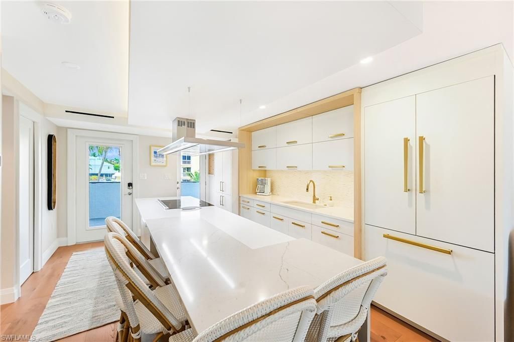 250 7th Ave S, Unit 207, Naples, FL 34102 Photo