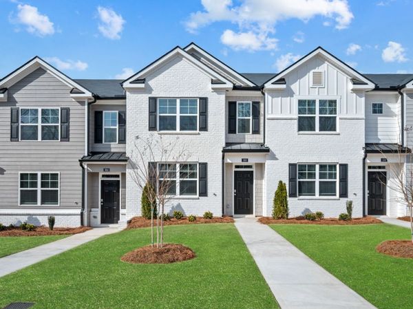 348 Sound Circle, Stockbridge, GA 30281