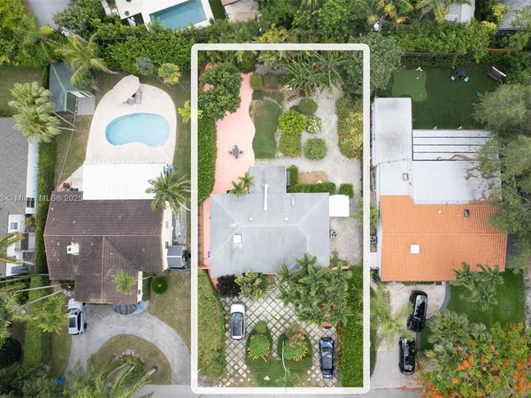 4245 Braganza Ave, Miami, FL 33133