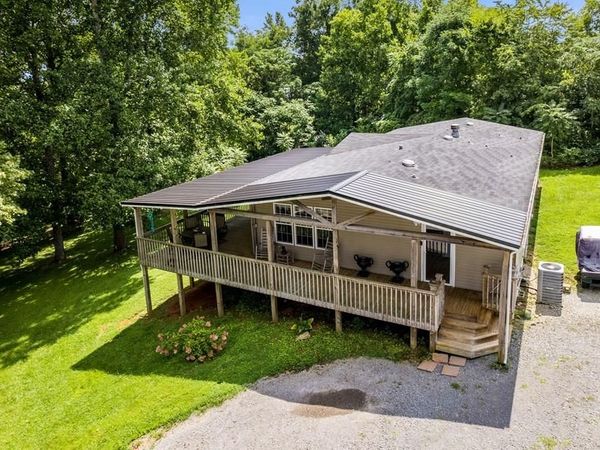 6826 Smithville Highway, Silver Point, TN 38582