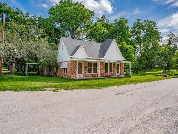 224 Pecan Street, Dublin, TX 76446